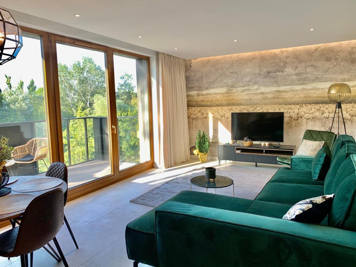 Baltic Riviera Apartments - Garden Sanctuary Retreat Gdansk Exterior foto