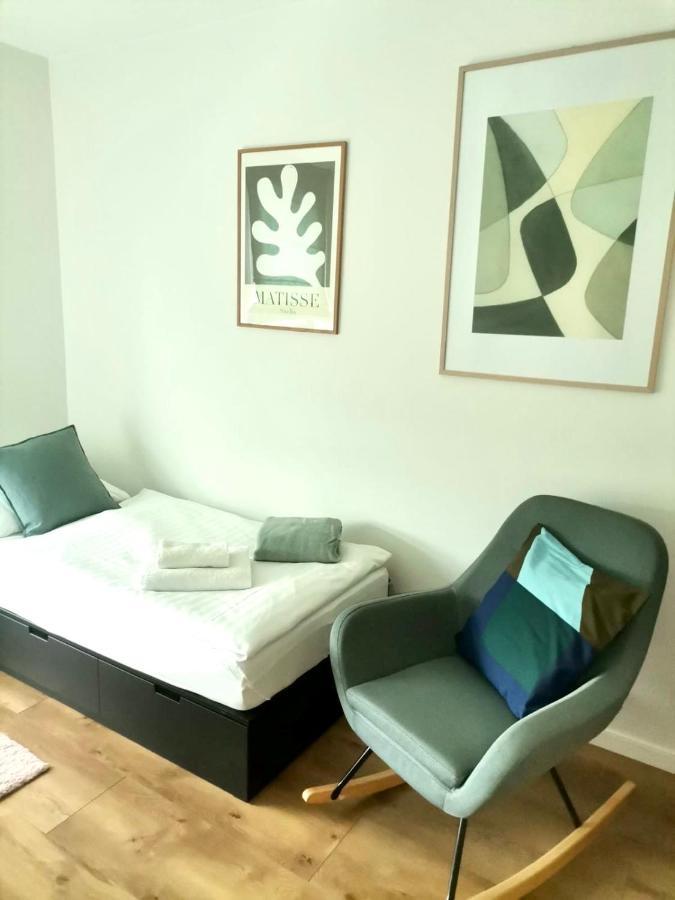 Baltic Riviera Apartments - Garden Sanctuary Retreat Gdansk Exterior foto